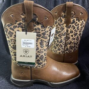 COPY - Ariat Brown and Leopard Print Western Boots